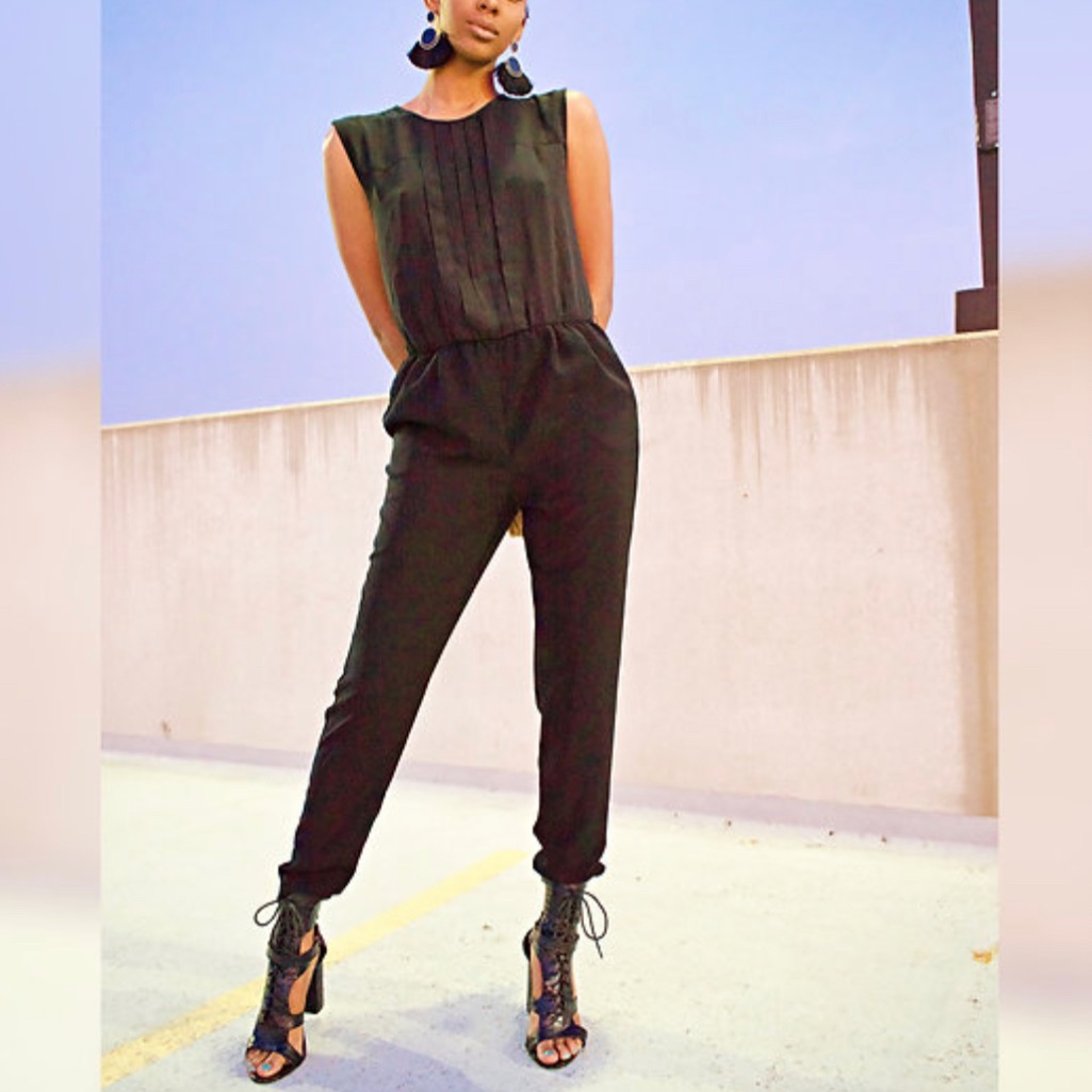 Small Black Basic Jumper
